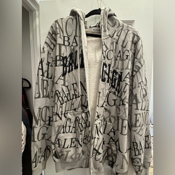 Men’s Logo Balenciaga Zip Up Hoodie - Picture 2 of 2